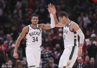 展现了她处 展现了她处