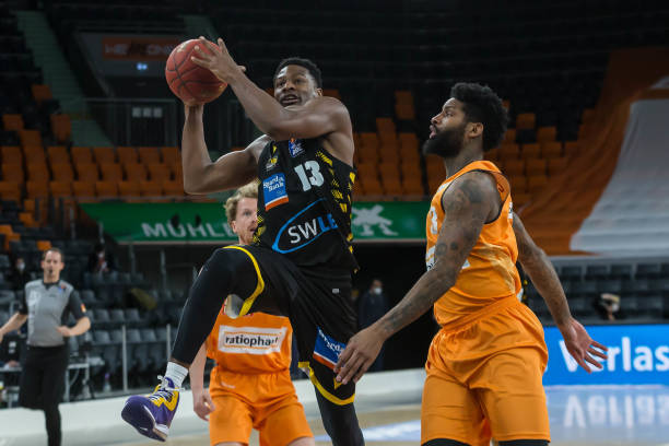 入前任的影 入前任的影